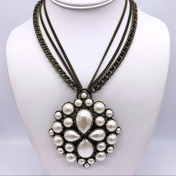 Badgley Mischka Large Pearl Pendant Multi-Strand Antiqued Gold Necklace - Picture 1 of 5